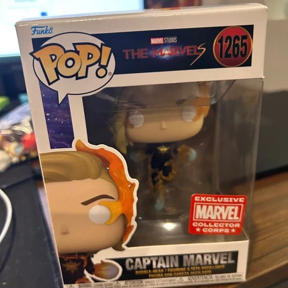 Captain Marvel Funko Pop #1265 Marvel Collector Corp (MCC) The  Marvel